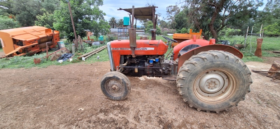 7 Bedroom Property for Sale in Swartruggens North West